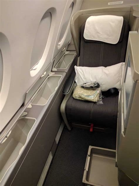 Business Class Seat Guide (2022) .